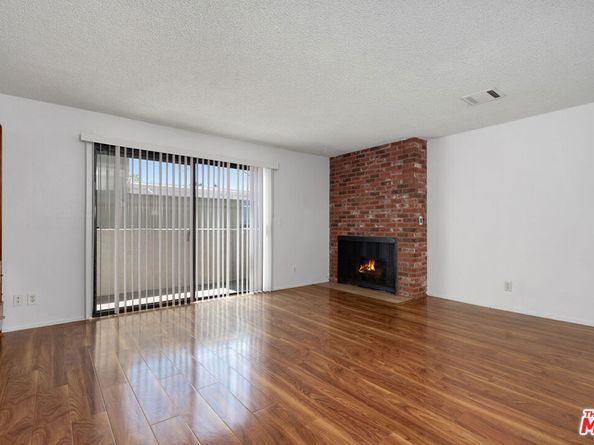 2519 Kansas Avenue 107, Santa Monica CA 90404