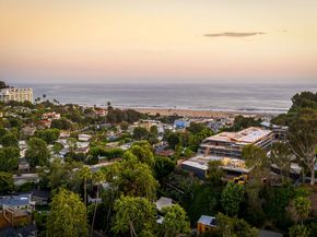 327 E Rustic Road, Santa Monica CA 90402
