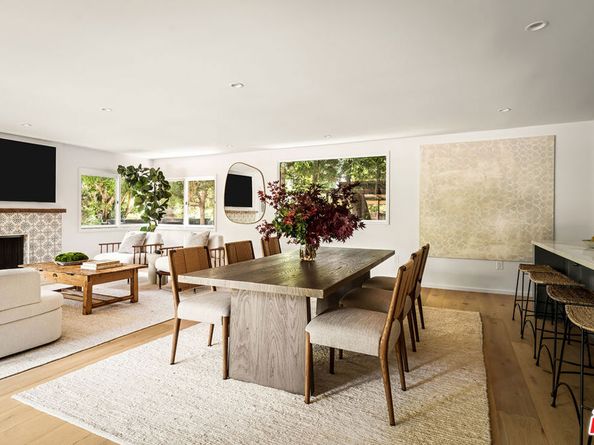 327 E Rustic Road, Santa Monica CA 90402