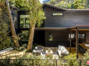 327 E Rustic Road