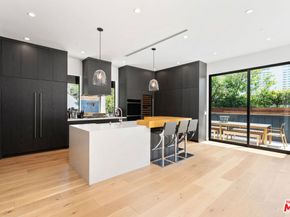 1919 Pinehurst Road, Los Angeles CA 90068