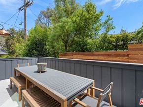 1919 Pinehurst Road, Los Angeles CA 90068