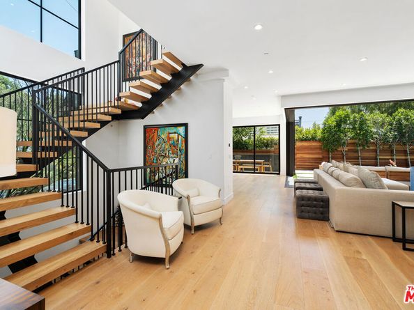 1919 Pinehurst Road, Los Angeles CA 90068