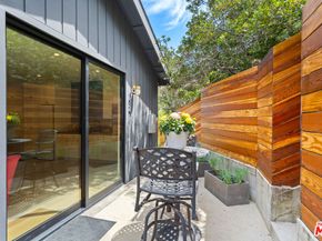 1919 Pinehurst Road, Los Angeles CA 90068