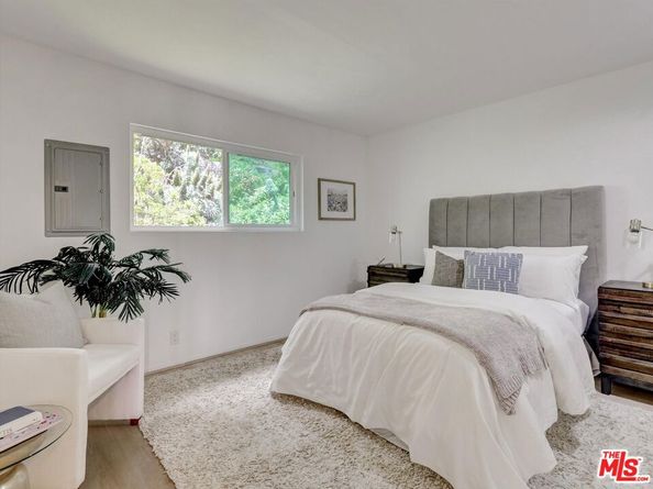 18111 Coastline Drive 2, Malibu CA 90265