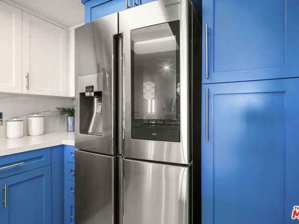 13700 Marina Pointe Drive 809, Marina Del Rey CA 90292