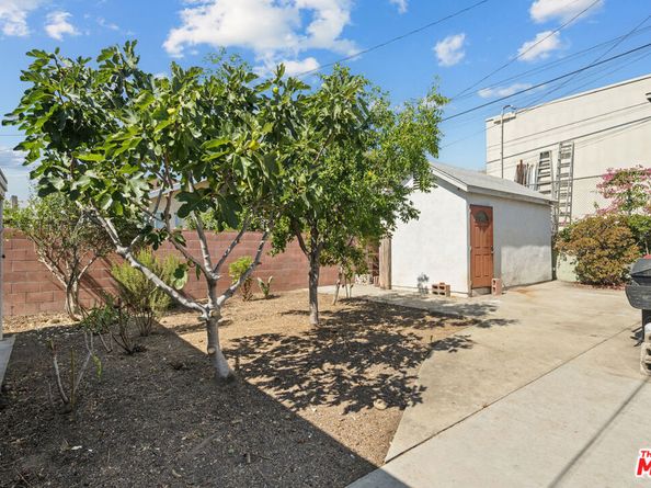 1730 N Berendo Street, Los Angeles CA 90027