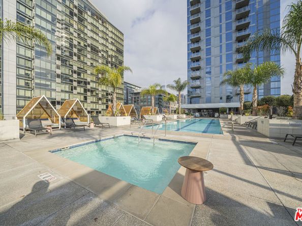 1100 S Grand Avenue A703, Los Angeles CA 90015