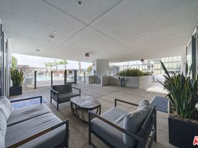 1100 S Grand Avenue A703, Los Angeles CA 90015