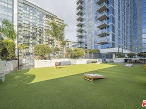 1100 S Grand Avenue A703, Los Angeles CA 90015