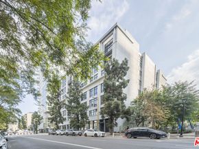 1100 S Grand Avenue A703, Los Angeles CA 90015