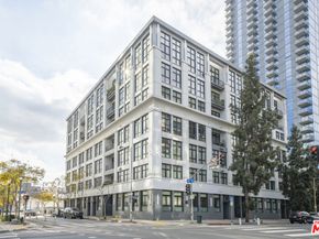 1100 S Grand Avenue A703, Los Angeles CA 90015