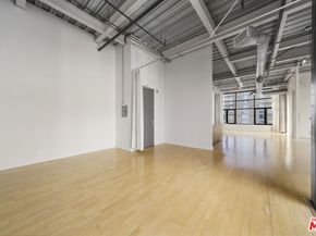 1100 S Grand Avenue A703, Los Angeles CA 90015