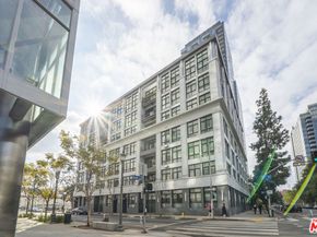 1100 S Grand Avenue A703, Los Angeles CA 90015