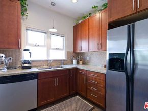 506 N Spaulding Avenue, Los Angeles CA 90036