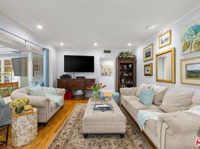 6432 Petit Avenue, Lake Balboa CA 91406
