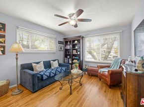6432 Petit Avenue, Lake Balboa CA 91406