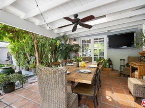 6432 Petit Avenue, Lake Balboa CA 91406