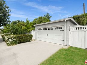 6432 Petit Avenue, Lake Balboa CA 91406