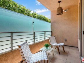 1318 S Roxbury Drive 118, Los Angeles CA 90035