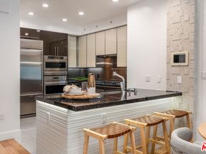 1318 S Roxbury Drive 118, Los Angeles CA 90035