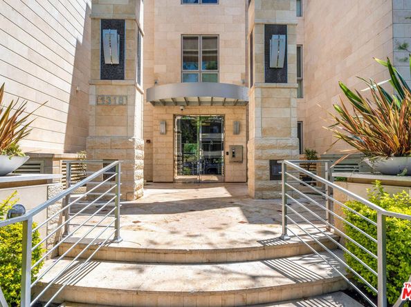 1318 S Roxbury Drive 118, Los Angeles CA 90035