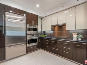 1318 S Roxbury Drive 118, Los Angeles CA 90035