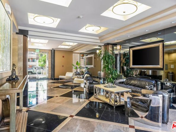 1318 S Roxbury Drive 118, Los Angeles CA 90035