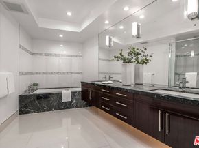 1318 S Roxbury Drive 118, Los Angeles CA 90035