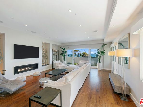 22065 Pacific Coast Highway 1, Malibu CA 90265