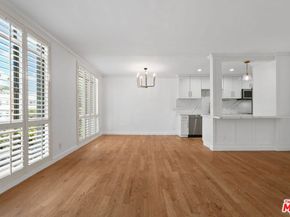 7270 Hillside Avenue 302, Los Angeles CA 90046