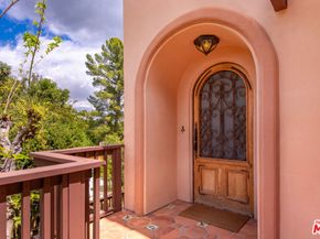 21322 Hillside Drive, Topanga CA 90290