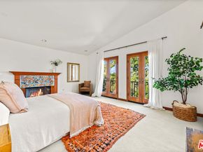 21322 Hillside Drive, Topanga CA 90290