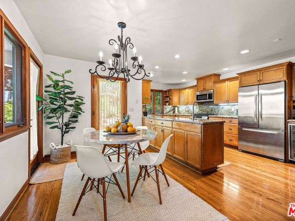 21322 Hillside Drive, Topanga CA 90290