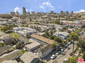 1060 E 6th Street, Long Beach CA 90802