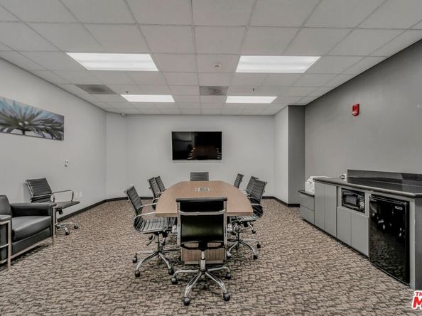 1100 Wilshire Boulevard 2207, Los Angeles CA 90017