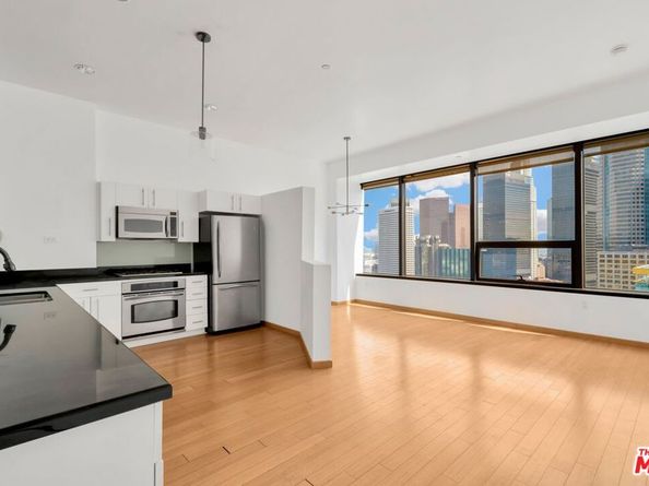 1100 Wilshire Boulevard 2207, Los Angeles CA 90017