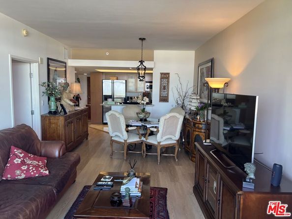 13700 Marina Pointe Drive 722, Marina Del Rey CA 90292