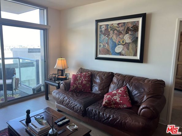 13700 Marina Pointe Drive 722, Marina Del Rey CA 90292