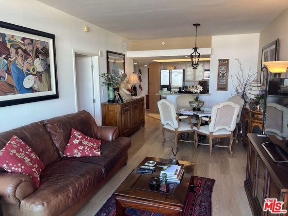 13700 Marina Pointe Drive 722, Marina Del Rey CA 90292