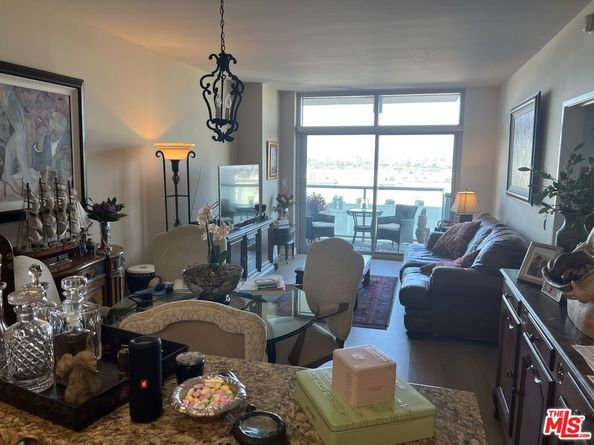 13700 Marina Pointe Drive 722, Marina Del Rey CA 90292