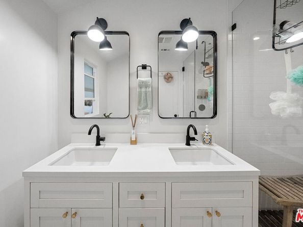 4406 Don Diablo Drive, Los Angeles CA 90008