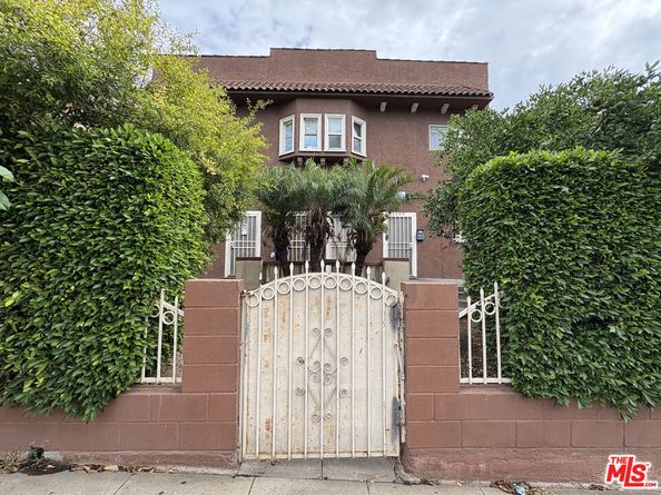 2006 S Harcourt Avenue, Los Angeles CA 90016