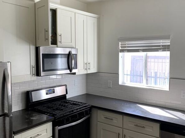 2006 S Harcourt Avenue, Los Angeles CA 90016