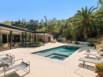 9991 Liebe Drive