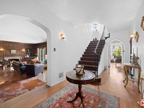 3806 Carnavon Way, Los Angeles CA 90027