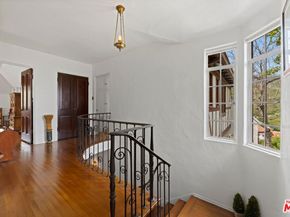 3806 Carnavon Way, Los Angeles CA 90027