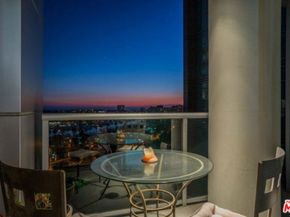 13700 Marina Pointe Drive 1514, Marina Del Rey CA 90292