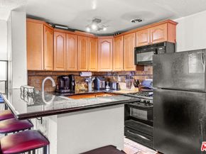 6435 Green Valley Circle 214, Culver City CA 90230