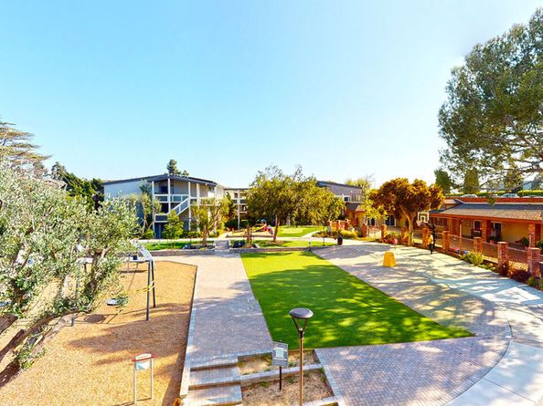 6435 Green Valley Circle 214, Culver City CA 90230